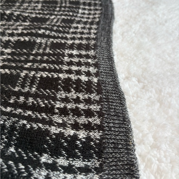 C Apparel Plaid Open-Front Longline Cardigan Sweater - Size Medium - Picture 11 of 12